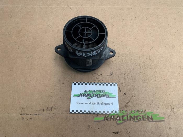 Gebrauchte Luftmassenmesser Kia Rio (DC12) 1.5 16V Preis € 25,00 Margenregelung angeboten von Autosloperij Kralingen B.V.