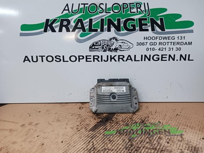 Used Engine management computer Renault Megane II (BM/CM) 1.6 16V Price € 84,99 Margin scheme offered by Autosloperij Kralingen B.V.