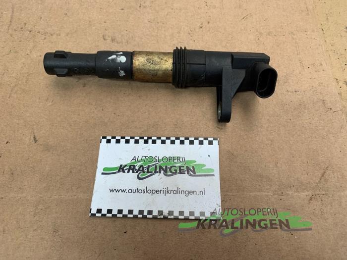Usagé Broche bobine Fiat Stilo (192A/B) 2.4 20V Abarth 5-Drs. Prix € 19,99 Règlement à la marge proposé par Autosloperij Kralingen B.V.