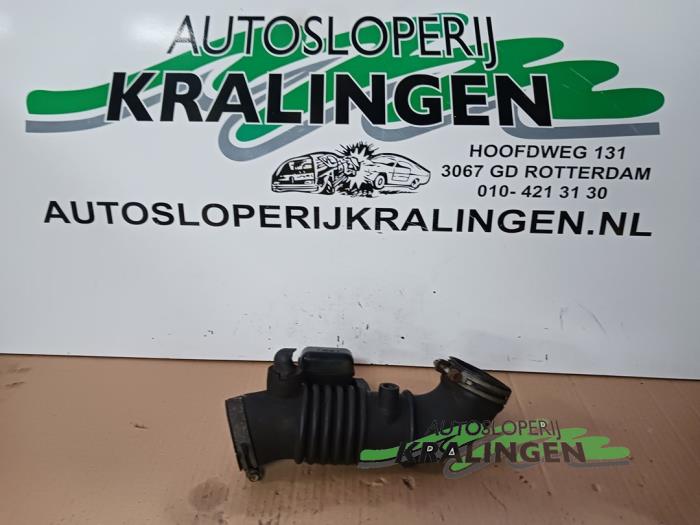 Begagnade Luftintagsslang Mazda 323 F (BA14) 1.5i GLX,GT 16V Pris € 49,99 Marginaltabell erbjuds av Autosloperij Kralingen B.V.
