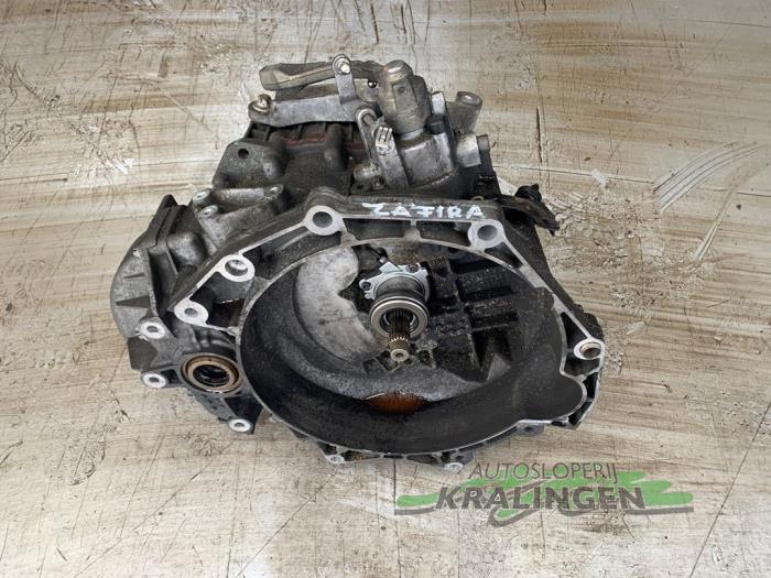Gebrauchte Getriebe Opel Zafira (M75) 2.2 16V Direct Ecotec Preis € 199,98 Margenregelung angeboten von Autosloperij Kralingen B.V.