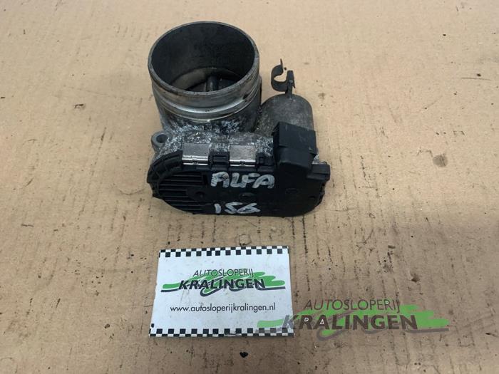 Usagé Boîtier accélérateur Fiat Stilo (192A/B) 2.4 20V Abarth 3-Drs. Prix € 25,00 Règlement à la marge proposé par Autosloperij Kralingen B.V.
