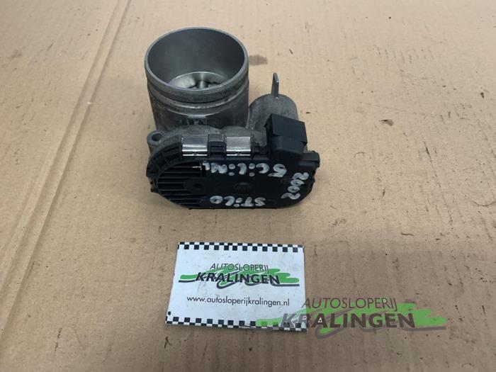 Usagé Boîtier accélérateur Fiat Stilo (192A/B) 2.4 20V Abarth 3-Drs. Prix € 25,00 Règlement à la marge proposé par Autosloperij Kralingen B.V.