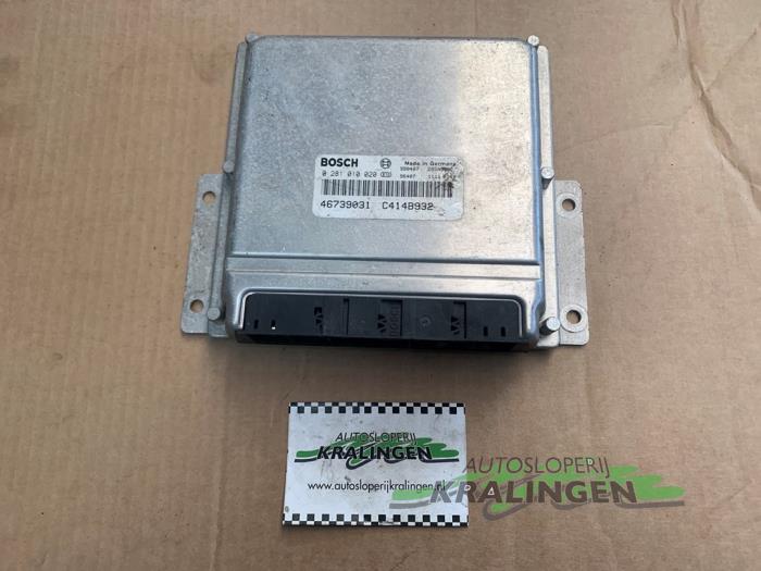 Used Engine management computer Alfa Romeo 156 (932) 1.9 JTD 16V Price € 100,00 Margin scheme offered by Autosloperij Kralingen B.V.