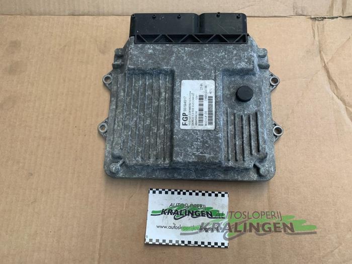 Used Engine management computer Fiat Doblo Cargo (223) 1.3 JTD 16V Multijet Price € 100,00 Margin scheme offered by Autosloperij Kralingen B.V.