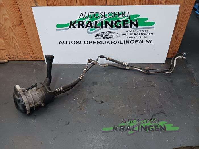 Usagé Pompe de direction Peugeot 308 (4A/C) 1.6 VTI 16V Prix € 24,98 Règlement à la marge proposé par Autosloperij Kralingen B.V.