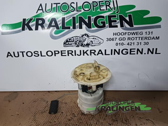 Usagé Pompe essence Peugeot 308 (4A/C) 1.6 VTI 16V Prix € 24,99 Règlement à la marge proposé par Autosloperij Kralingen B.V.