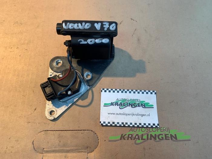 Gebrauchte Zündspule Volvo V70 (GW/LW/LZ) 2.5 10V Preis € 24,99 Margenregelung angeboten von Autosloperij Kralingen B.V.