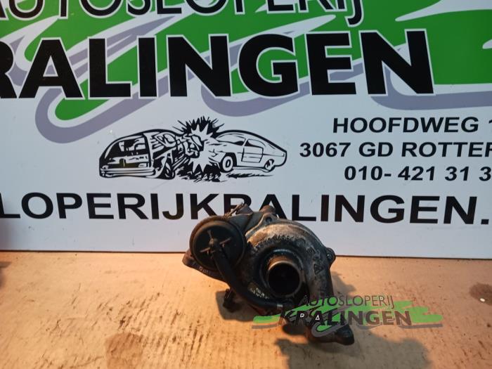 Usagé Turbo Ford Fiesta 6 (JA8) 1.4 TDCi Prix € 49,99 Règlement à la marge proposé par Autosloperij Kralingen B.V.