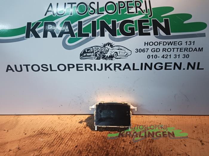 Begagnade Innerdisplay Ford Fiesta 6 (JA8) 1.25 16V Pris € 13,98 Marginaltabell erbjuds av Autosloperij Kralingen B.V.