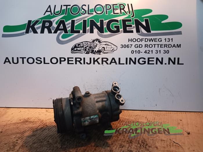 Gebrauchte Klimapumpe Renault Clio II (BB/CB) 1.2 16V Preis € 19,99 Margenregelung angeboten von Autosloperij Kralingen B.V.
