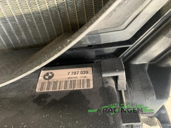 Radiator BMW 3 serie 320i 24V - 7787039 226S1