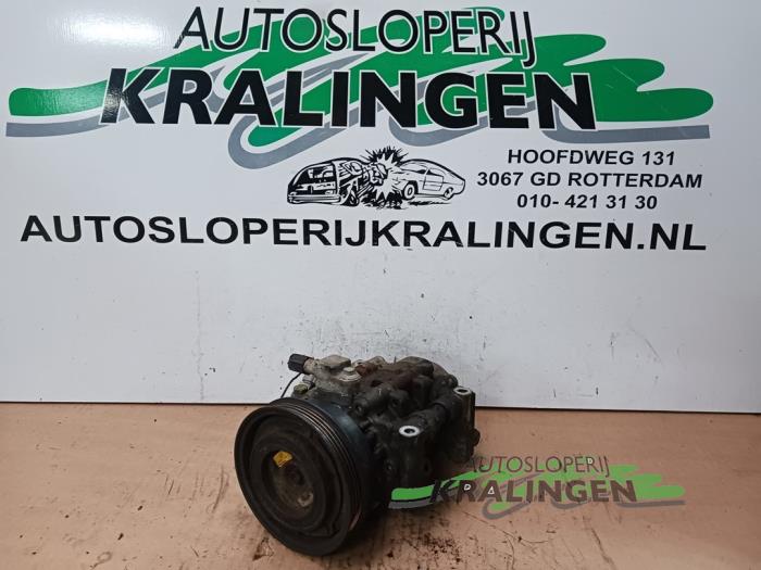Usagé Compresseur de clim Lancia Delta (836) 1.6 16V HPE Prix € 49,99 Règlement à la marge proposé par Autosloperij Kralingen B.V.