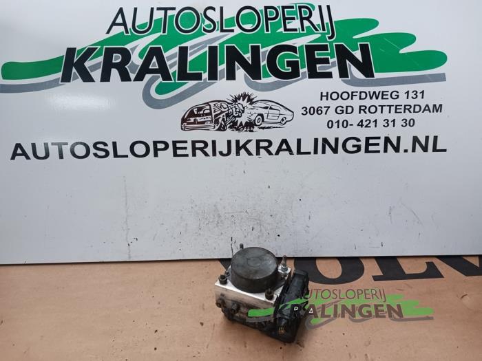 Begagnade ABS-pump Nissan Micra (K12) 1.2 16V Pris € 19,98 Marginaltabell erbjuds av Autosloperij Kralingen B.V.