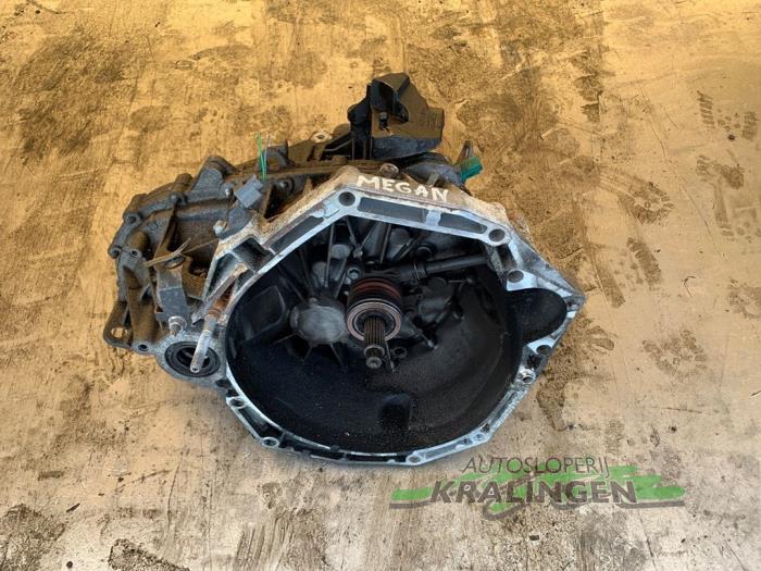 Used Gearbox Renault Megane III Coupe (DZ) 1.5 dCi 110 Price € 299,98 Margin scheme offered by Autosloperij Kralingen B.V.