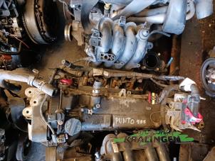 Usados Motor Fiat Grande Punto (199) 1.4 Precio € 199,99 Norma de margen ofrecido por Autosloperij Kralingen B.V.