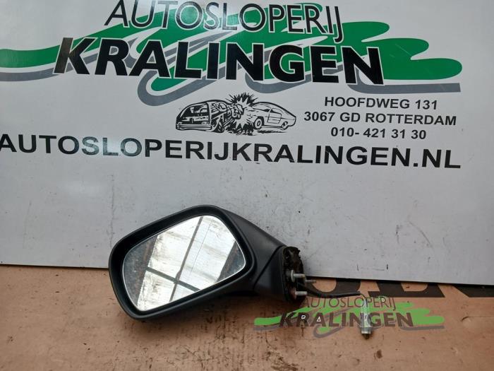 Używane Lusterko zewnetrzne lewe Opel Agila (A) 1.2 16V Cena € 25,00 Procedura marży oferowane przez Autosloperij Kralingen B.V.
