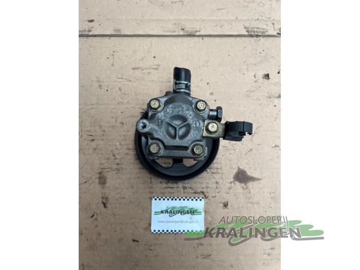 Usagé Pompe de direction Mitsubishi Grandis (NA) 2.4 16V MIVEC Prix sur demande proposé par Autosloperij Kralingen B.V.
