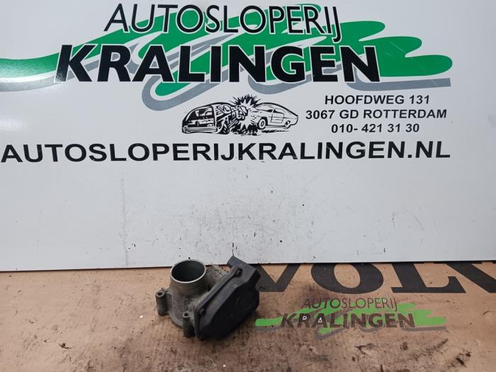 Begagnade Spjällhus Volkswagen Polo IV (9N1/2/3) 1.2 12V Pris € 19,99 Marginaltabell erbjuds av Autosloperij Kralingen B.V.