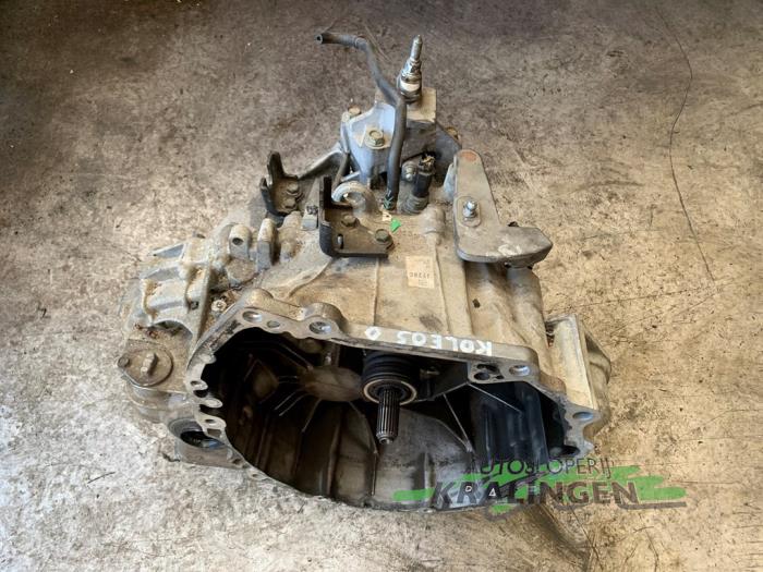 Used Gearbox Renault Koleos I 2.5 16V Price € 249,99 Margin scheme offered by Autosloperij Kralingen B.V.