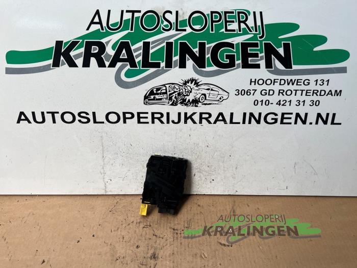 Begagnade Styrvinkelsensor Volkswagen Golf V (1K1) 1.4 FSI 16V Pris € 24,99 Marginaltabell erbjuds av Autosloperij Kralingen B.V.