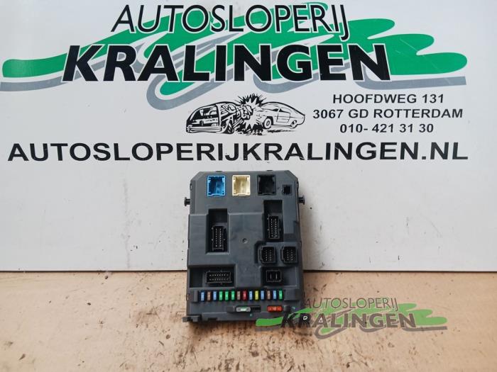 Begagnade Säkringsbox Peugeot 207/207+ (WA/WC/WM) 1.6 16V VTRi Pris € 59,99 Marginaltabell erbjuds av Autosloperij Kralingen B.V.