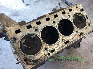 Engine from a Volkswagen Golf V (1K1) 1.4 FSI 16V 2006