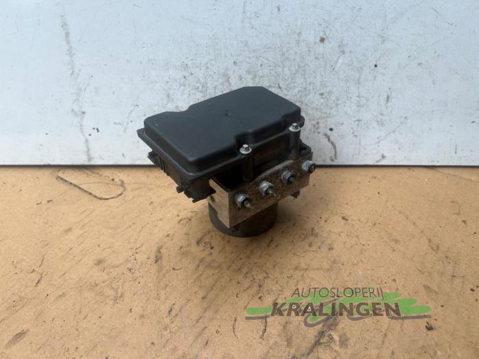 Begagnade ABS-pump Citroen C1 1.0 12V Pris € 4,99 Marginaltabell erbjuds av Autosloperij Kralingen B.V.