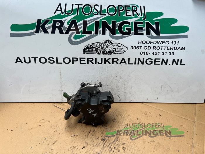 Gebrauchte Kraftstoffpumpe Mechanisch Volvo V70 (SW) 2.4 D5 20V Preis € 49,99 Margenregelung angeboten von Autosloperij Kralingen B.V.