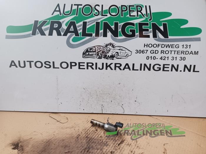 Begagnade Kamaxelsensor Peugeot 107 1.0 12V Pris € 49,99 Marginaltabell erbjuds av Autosloperij Kralingen B.V.