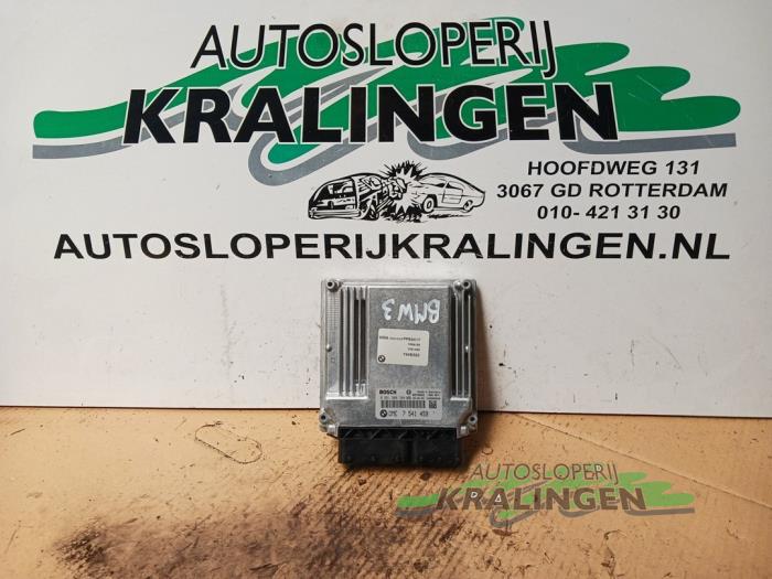 Used Engine management computer BMW 3 serie Touring (E46/3) 316i 16V Price € 49,98 Margin scheme offered by Autosloperij Kralingen B.V.
