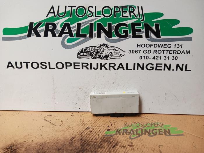 Używane Sterownik Body Control BMW 3 serie Touring (E46/3) 316i 16V Cena € 39,99 Procedura marży oferowane przez Autosloperij Kralingen B.V.