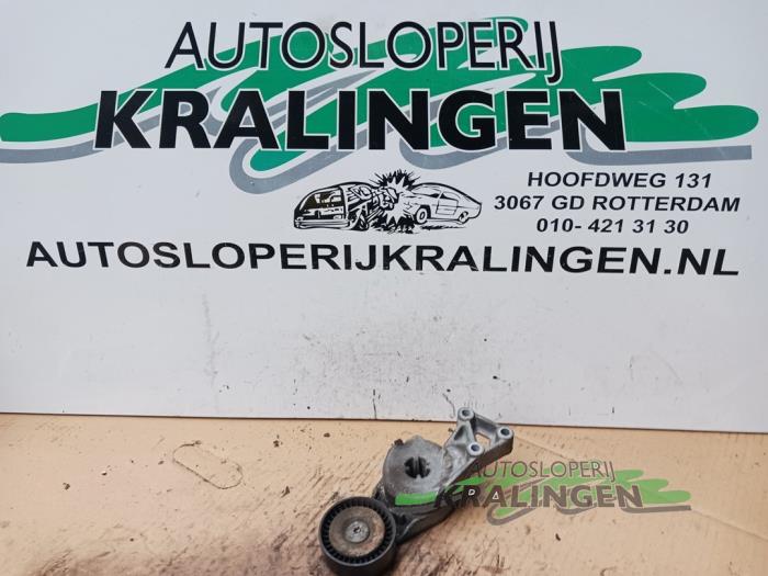 Usados Rodillo tensor correa múltiple Audi A3 (8P1) 1.6 Precio € 14,99 Norma de margen ofrecido por Autosloperij Kralingen B.V.