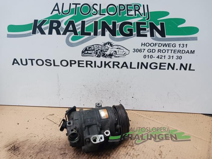 Usagé Compresseur de clim Audi A2 (8Z0) 1.4 16V Prix € 69,99 Règlement à la marge proposé par Autosloperij Kralingen B.V.