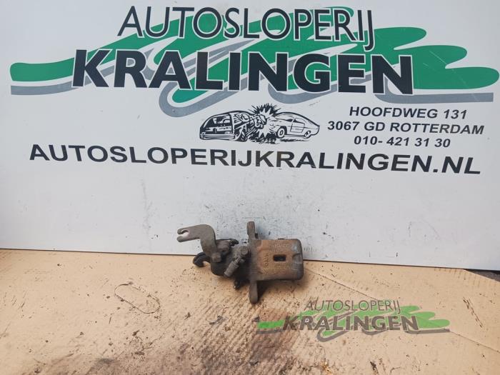 Gebrauchte Bremszange rechts hinten Hyundai Coupe 2.0i 16V Preis auf Anfrage angeboten von Autosloperij Kralingen B.V.