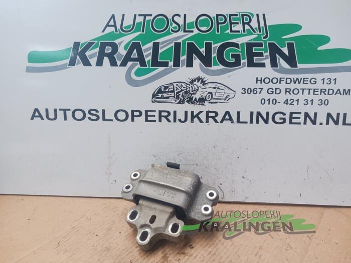 Usagé Support moteur Audi A3 Sportback (8PA) 2.0 TFSI 16V Quattro Prix € 19,99 Règlement à la marge proposé par Autosloperij Kralingen B.V.
