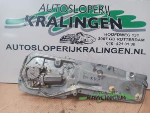 Usados Mecanismo de ventanilla de 4 puertas derecha delante Volvo 850 Estate 2.0i 10V Precio € 49,99 Norma de margen ofrecido por Autosloperij Kralingen B.V.