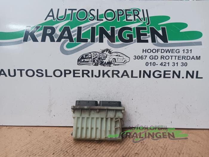Used Cooling computer Opel Zafira (F75) 2.2 DTI 16V Price € 24,99 Margin scheme offered by Autosloperij Kralingen B.V.