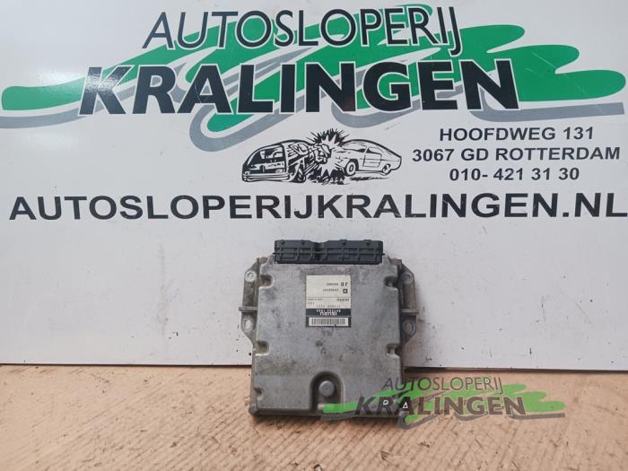 Used Engine management computer Opel Signum (F48) 3.0 CDTI V6 24V Price € 29,99 Margin scheme offered by Autosloperij Kralingen B.V.