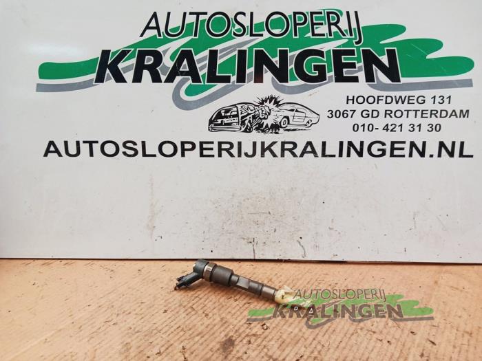 Usagé Injecteurs Renault Laguna II Grandtour (KG) 1.9 dCi 130 Prix € 24,99 Règlement à la marge proposé par Autosloperij Kralingen B.V.