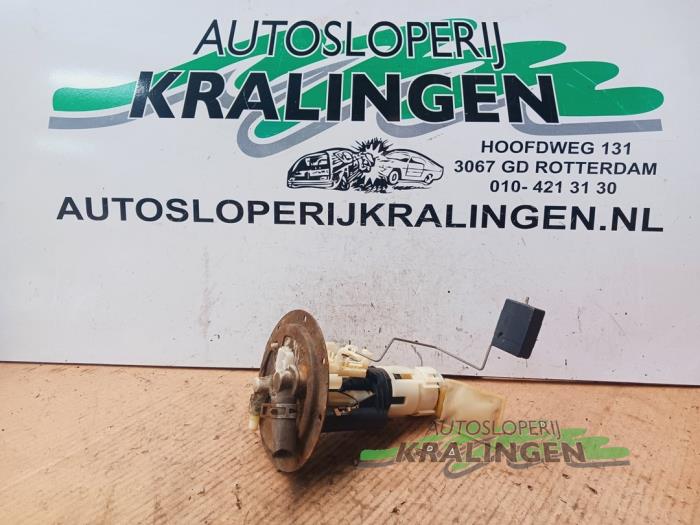 Begagnade Bensinpump Daihatsu Cuore (L251/271/276) 1.0 12V Pris € 34,99 Marginaltabell erbjuds av Autosloperij Kralingen B.V.