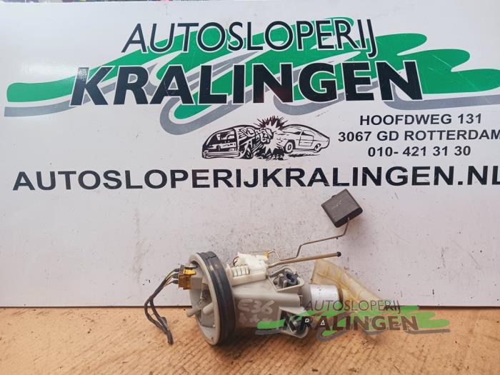Begagnade Bensinpump BMW 3 serie (E36/4) 316i Pris € 34,99 Marginaltabell erbjuds av Autosloperij Kralingen B.V.