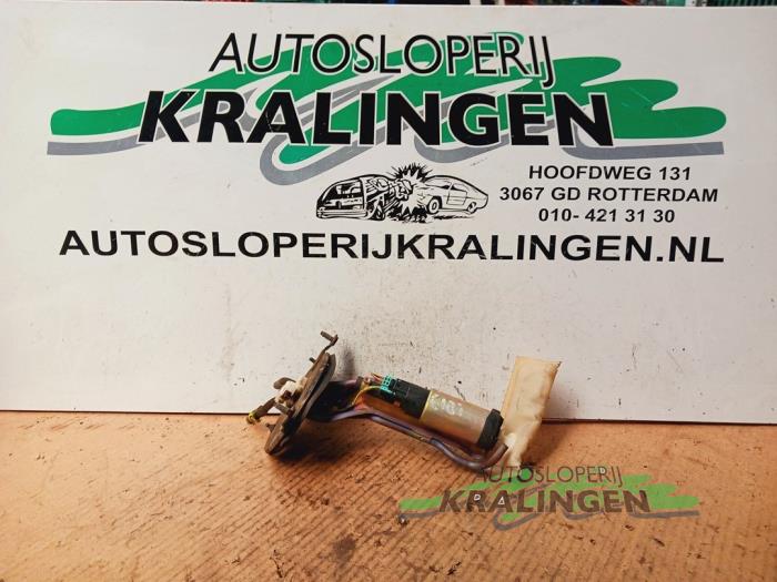 Gebrauchte Benzinpumpe Rover 600 (RH) 618 i,Si 16V Preis auf Anfrage angeboten von Autosloperij Kralingen B.V.