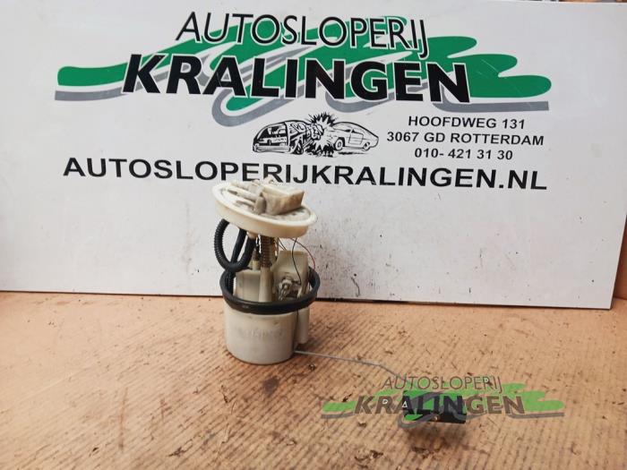 Gebrauchte Benzinpumpe Renault Megane (BA) 1.4i RL,RN Preis € 24,99 Margenregelung angeboten von Autosloperij Kralingen B.V.