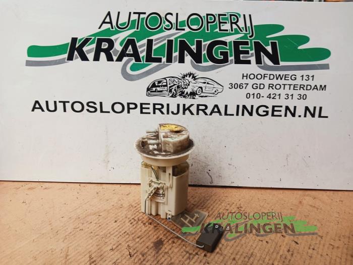 Begagnade Bensinpump Citroen Berlingo Cinqspace, Multispace 1.8 Pris € 34,99 Marginaltabell erbjuds av Autosloperij Kralingen B.V.