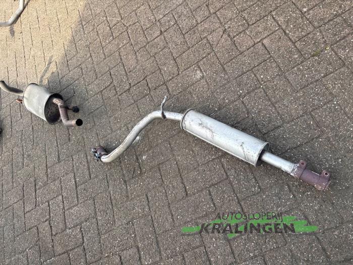 Gebrauchte Auspuff Mitteldämpfer Volkswagen Lupo (6X1) 1.0 MPi 50 Preis auf Anfrage angeboten von Autosloperij Kralingen B.V.