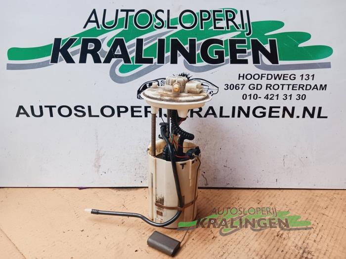 Usagé Pompe essence Lancia Lybra 1.8 16V VVT Prix € 49,99 Règlement à la marge proposé par Autosloperij Kralingen B.V.