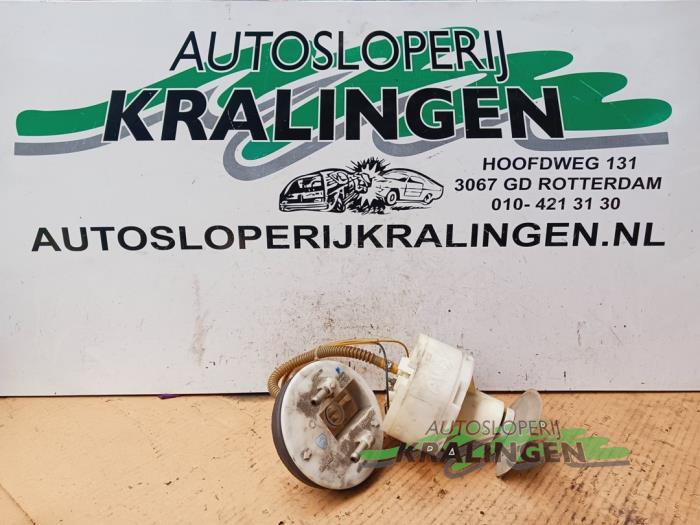 Gebrauchte Benzinpumpe Audi A4 Avant (B5) 1.8 20V Preis € 49,99 Margenregelung angeboten von Autosloperij Kralingen B.V.
