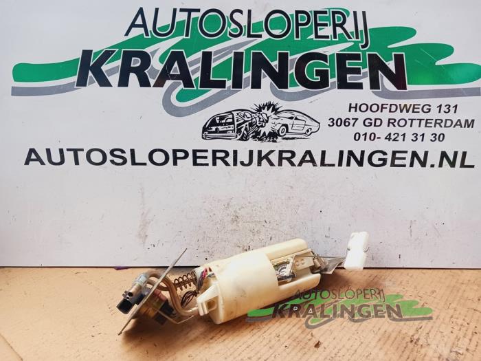 Gebrauchte Benzinpumpe Chevrolet Nubira (J200) 1.6 16V Preis auf Anfrage angeboten von Autosloperij Kralingen B.V.
