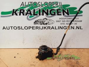Usados Bomba de gasolina mecánica Mercedes A (W168) 1.7 A-160 CDI 16V Precio € 124,99 Norma de margen ofrecido por Autosloperij Kralingen B.V.